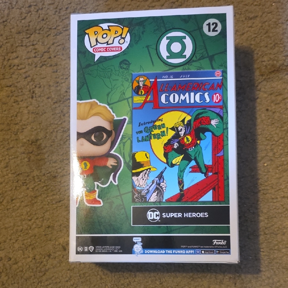 Funko Green Lantern Pop Figure with Comic Art - Picture 3 of 5